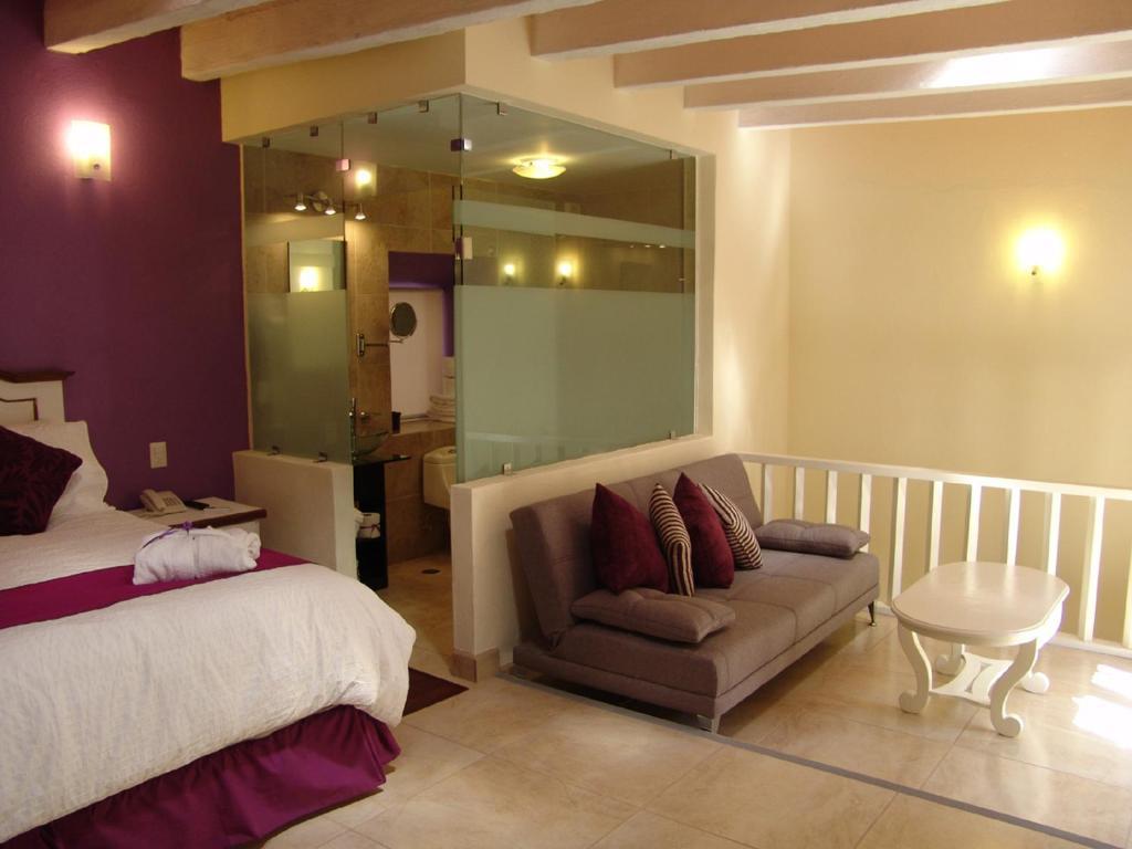 Casa Del Tio Hotel Boutique San Miguel de Allende Oda fotoğraf Suite at the hotel